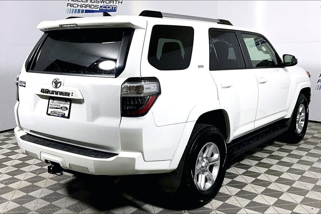 Used 2021 Toyota 4Runner SR5 image 9