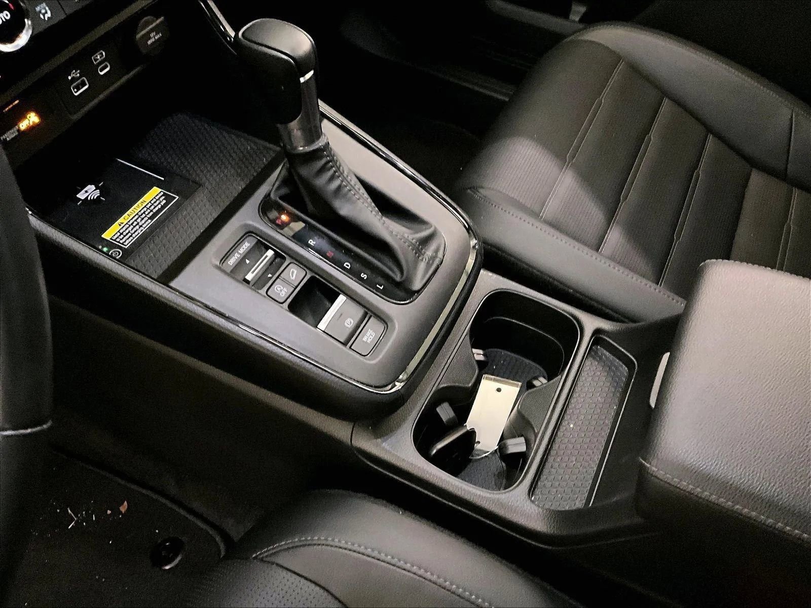 Used 2024 Honda CR-V EX-L image 16