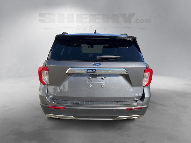 Certified 2023 Ford Explorer XLT w/ Equipment Group 202A image 4