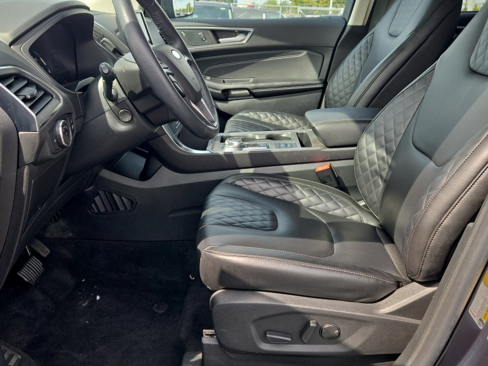 Certified 2023 Ford Edge Titanium w/ Equipment Group 301A AWD/4WD image 11