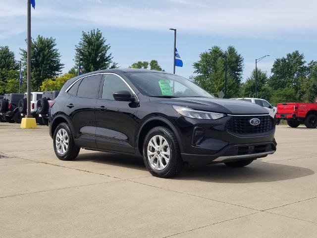 Certified 2024 Ford Escape Active AWD/4WD image 9