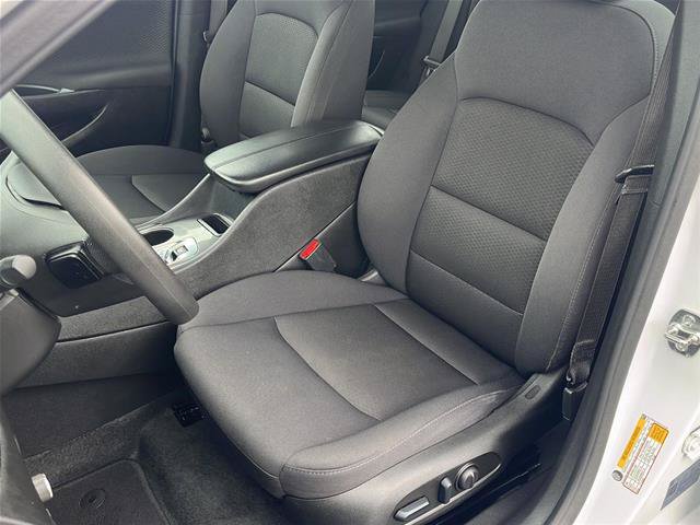 Used 2025 Chevrolet Malibu LT FWD image 11