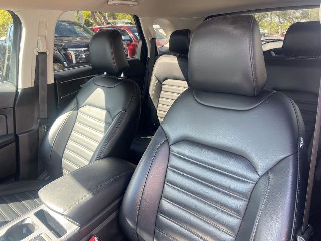 Certified 2021 Ford Edge SEL w/ Convenience Package image 10