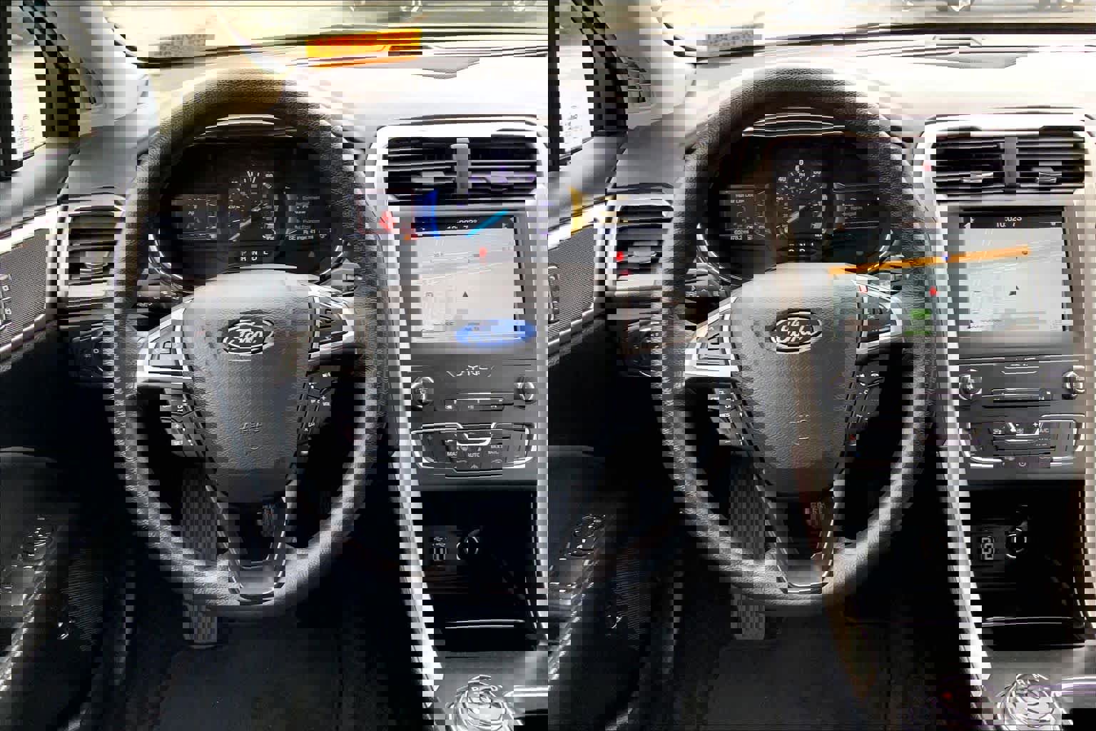 Certified 2019 Ford Fusion SE image 6