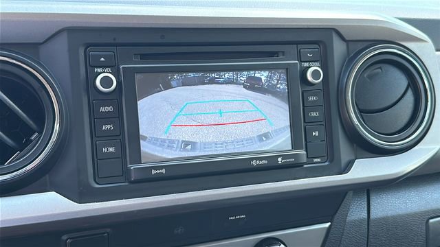 Used 2019 Toyota Tacoma SR5 AWD/4WD image 30