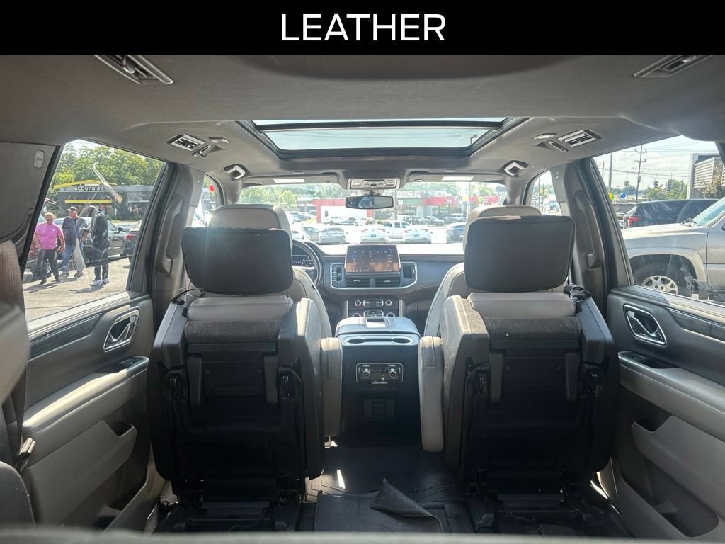 Used 2021 GMC Yukon XL SLT w/ SLT Luxury Plus Package AWD/4WD image 10