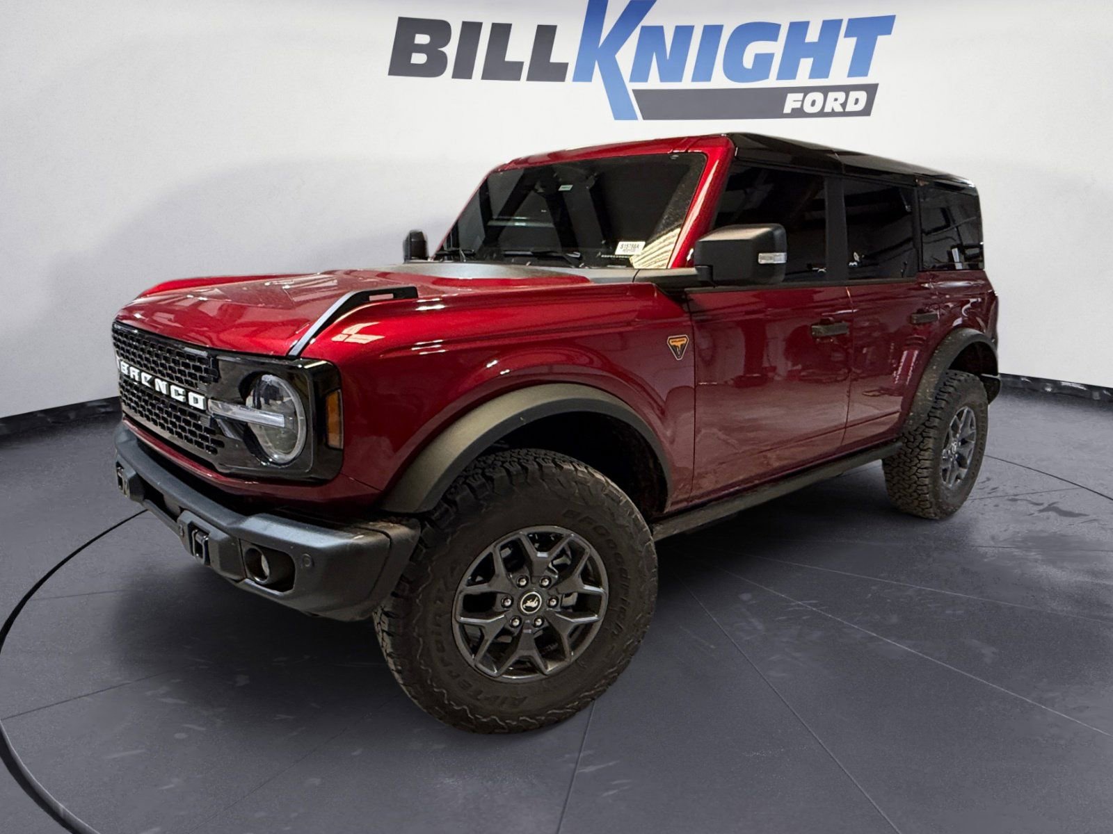 Certified 2025 Ford Bronco Badlands AWD/4WD image 1