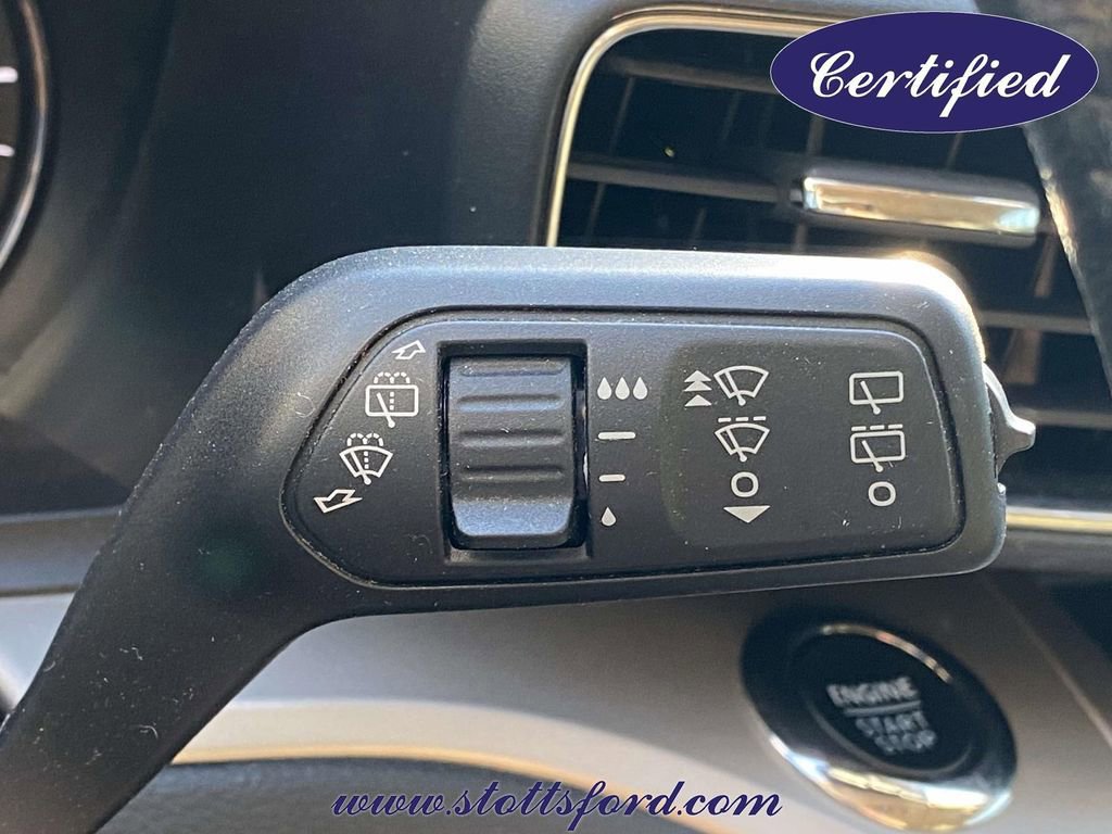 Certified 2022 Ford Explorer XLT w/ Equipment Group 202A image 24