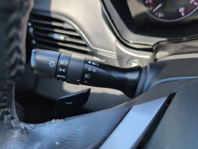 Used 2024 Subaru Outback Premium AWD/4WD image 24