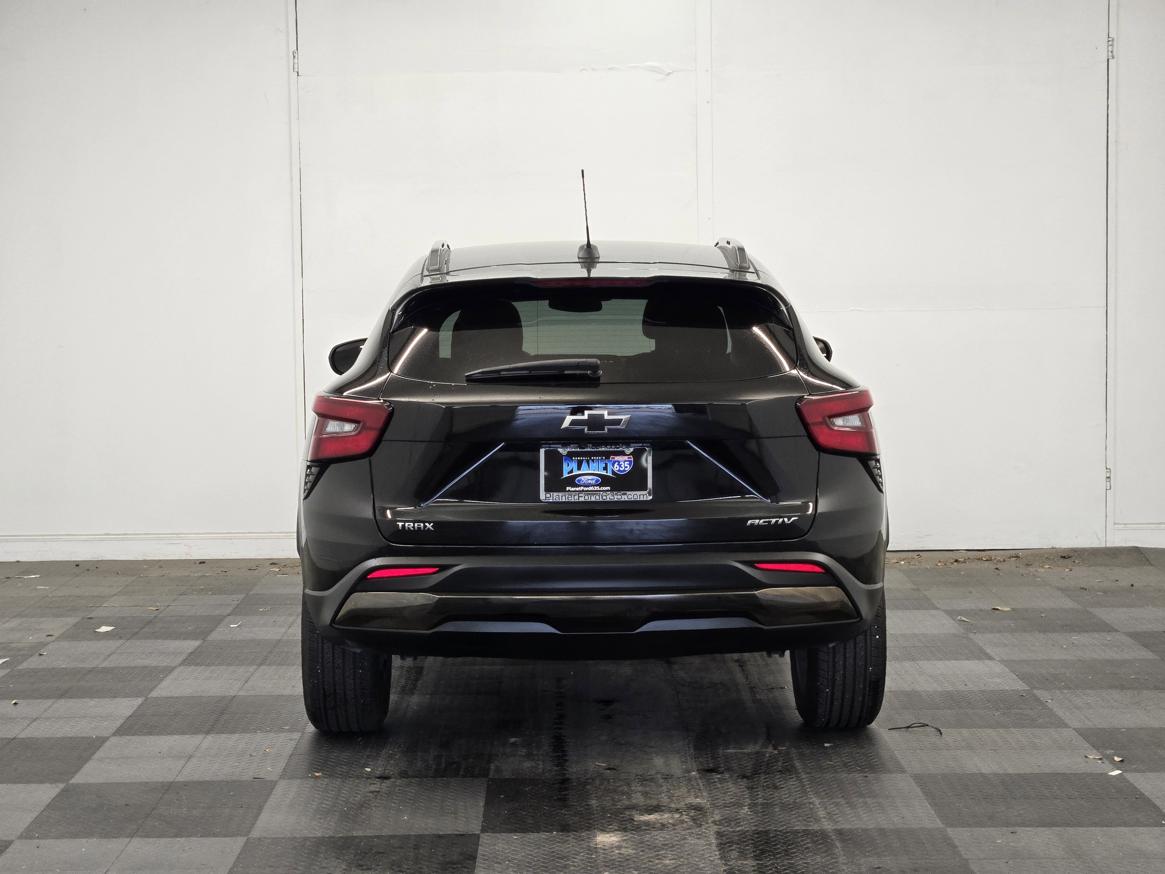 Used 2025 Chevrolet Trax ACTIV FWD image 6