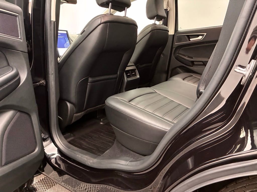 Certified 2022 Ford Edge SEL w/ Convenience Package image 34