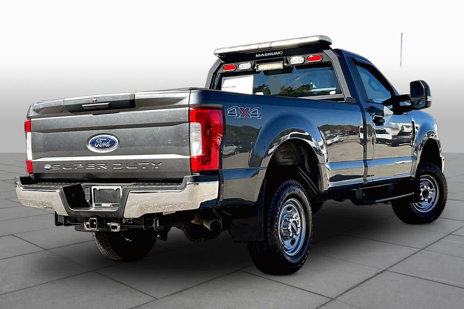 Certified 2019 Ford F250 XL w/ XL Value Package AWD/4WD image 12