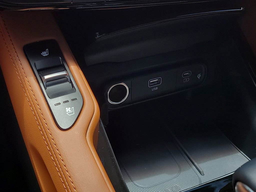 Used 2024 Kia Telluride EX X-Line AWD/4WD image 26