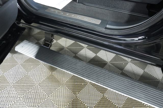 Certified 2025 Ford F350 Platinum image 21