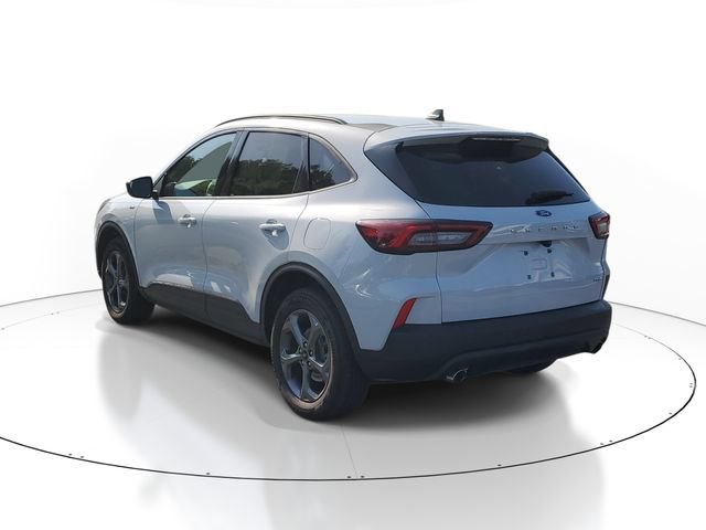Certified 2025 Ford Escape ST-Line AWD/4WD image 4