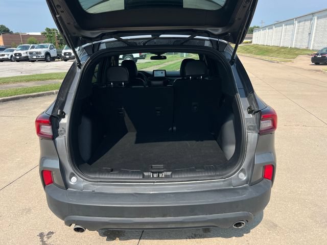 Certified 2025 Ford Escape ST-Line FWD image 29