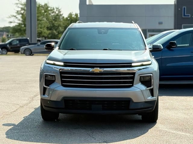 Used 2025 Chevrolet Traverse LT AWD/4WD image 34