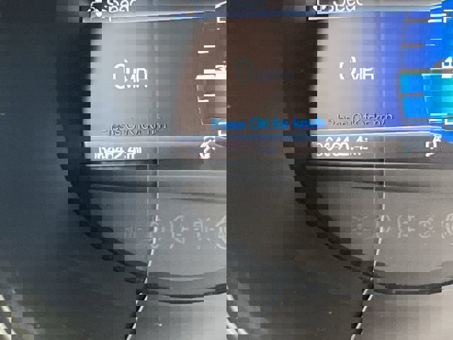 Certified 2024 Ford Edge SE w/ Cargo Accessory Package image 22