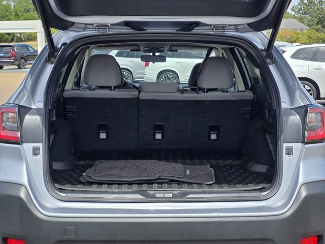Used 2023 Subaru Outback Premium AWD/4WD image 28