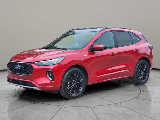 Certified 2023 Ford Escape ST-Line Elite w/ Premium Technology Package AWD/4WD image 3