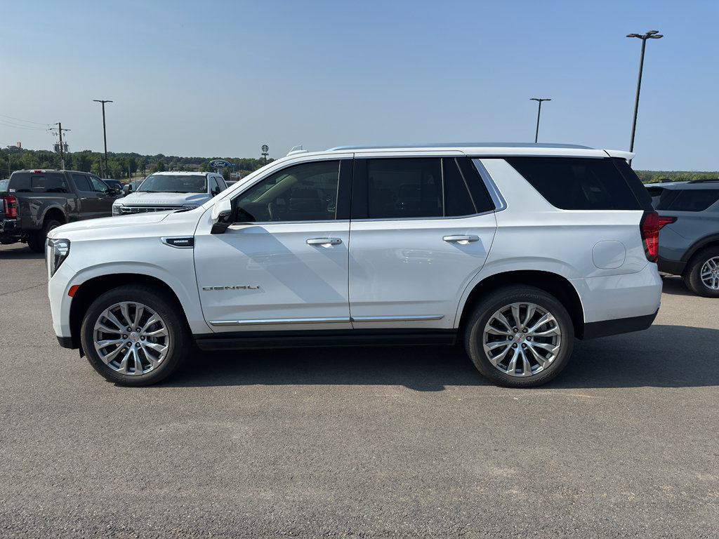 Used 2023 GMC Yukon Denali RWD image 8