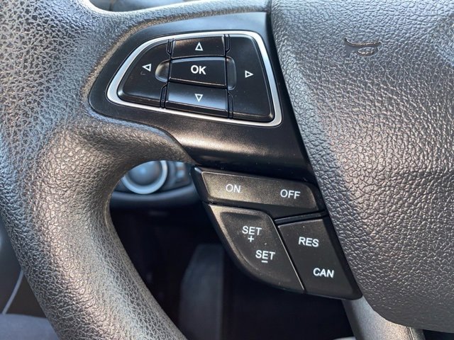 Certified 2018 Ford Escape SE w/ SE Sync 3 Package image 15