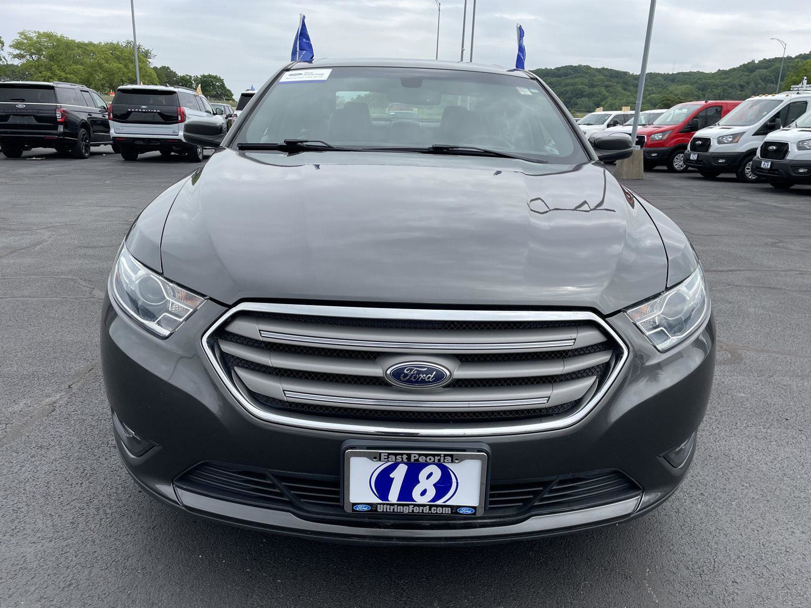 Certified 2018 Ford Taurus SEL w/ Equipment Group 201A FWD image 8