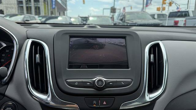 Used 2023 Chevrolet Equinox LS w/ LS Convenience Package AWD/4WD image 21