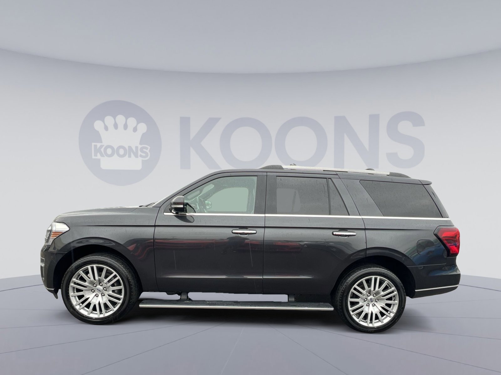 Certified 2024 Ford Expedition Limited image 2