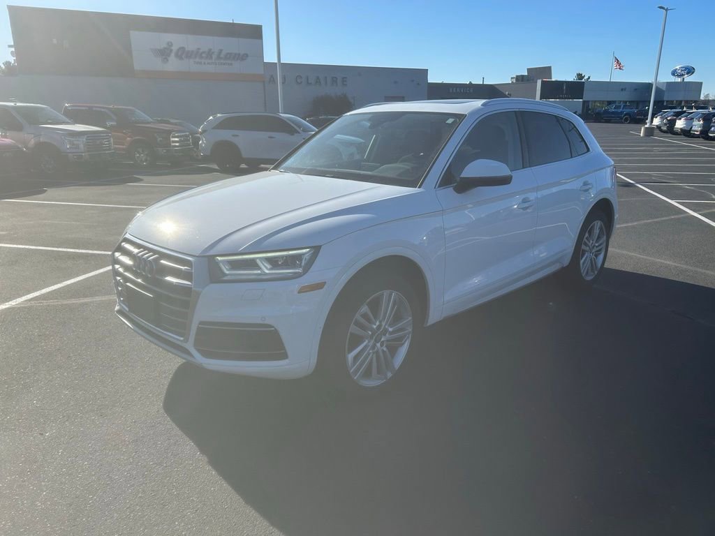 Used 2018 Audi Q5 2.0T Premium Plus w/ Premium Plus Package AWD/4WD image 3