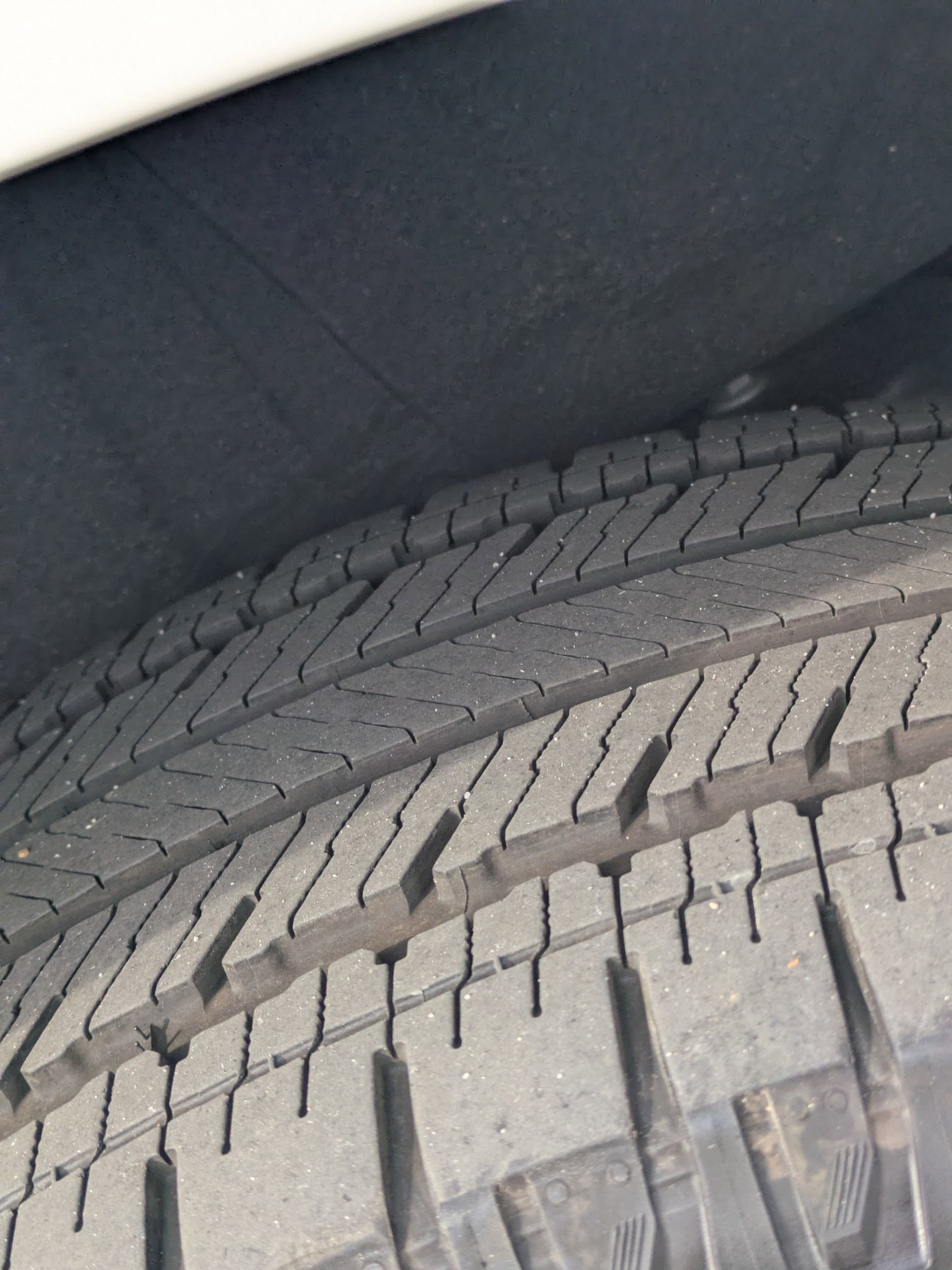 Certified 2025 Ford Expedition Platinum w/ Driver's Package image 9