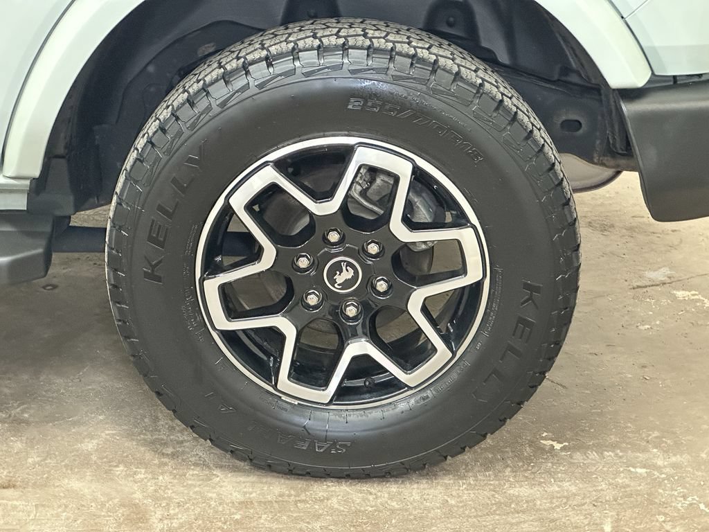 Certified 2023 Ford Bronco Outer Banks AWD/4WD image 46