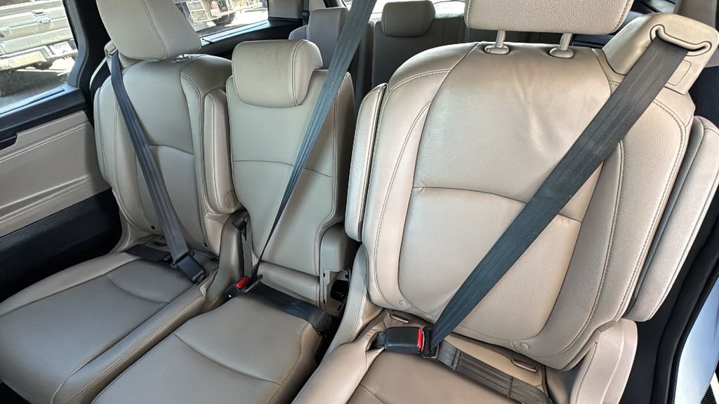Used 2023 Honda Odyssey Touring image 23