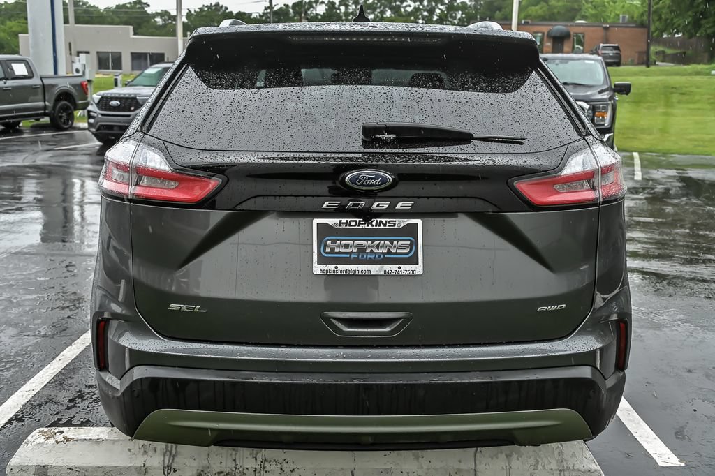 Certified 2024 Ford Edge SEL w/ Convenience Package AWD/4WD image 9