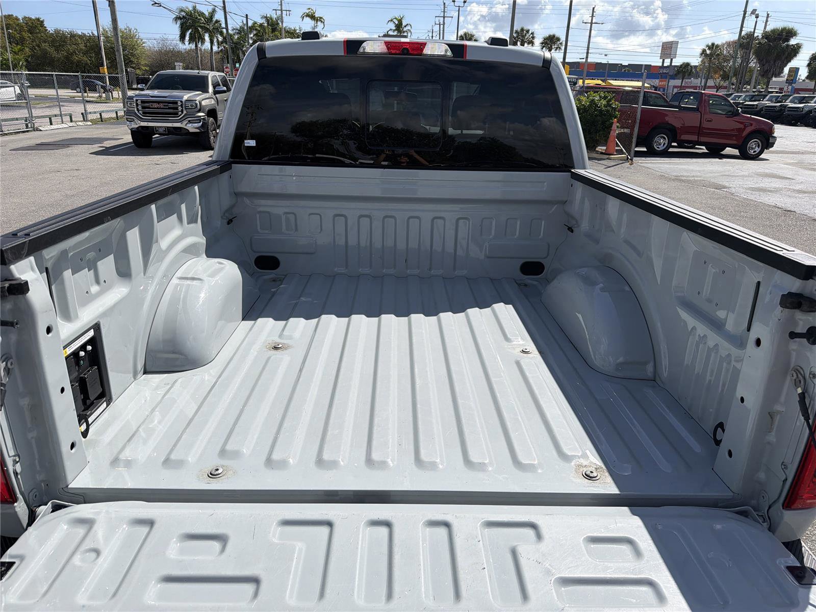 Certified 2023 Ford F150 XLT w/ Equipment Group 302A High image 10