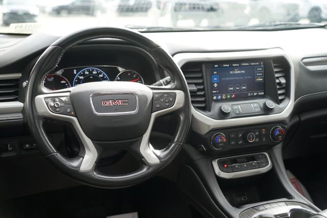Used 2021 GMC Acadia SLT w/ Technology Package image 10