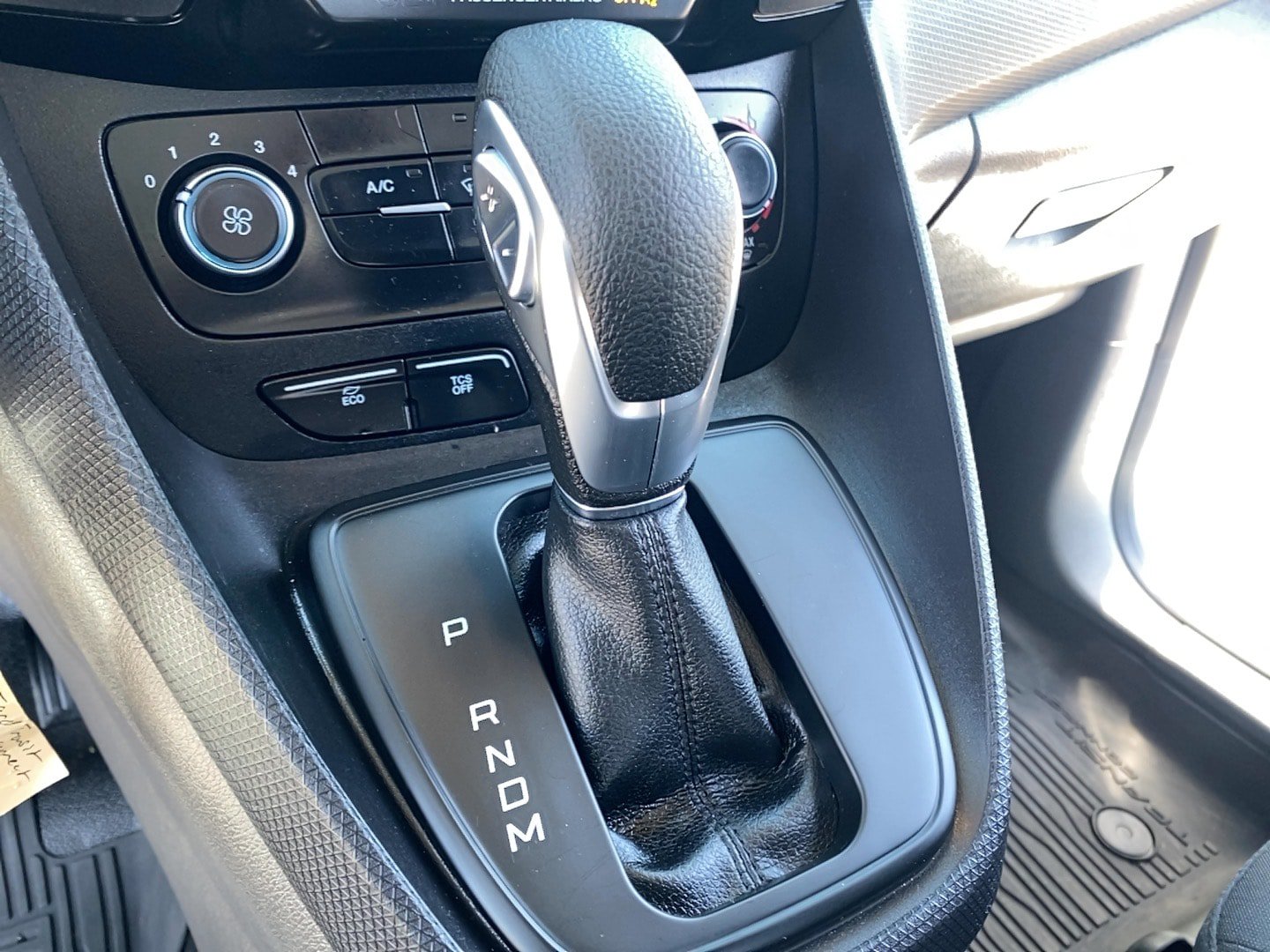 Certified 2021 Ford Transit Connect XL FWD image 17