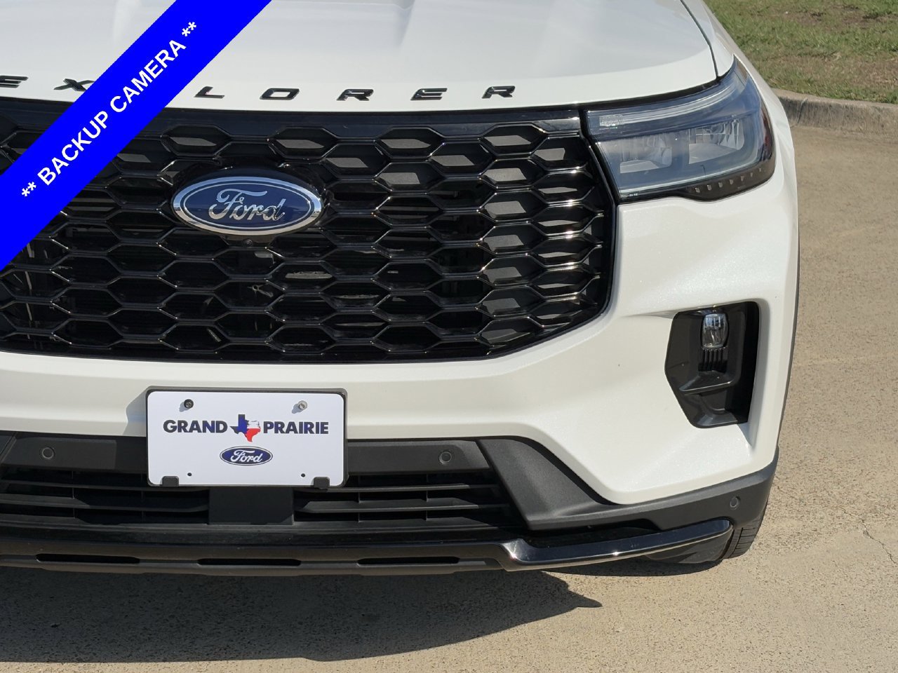 Certified 2025 Ford Explorer ST-Line AWD/4WD image 10