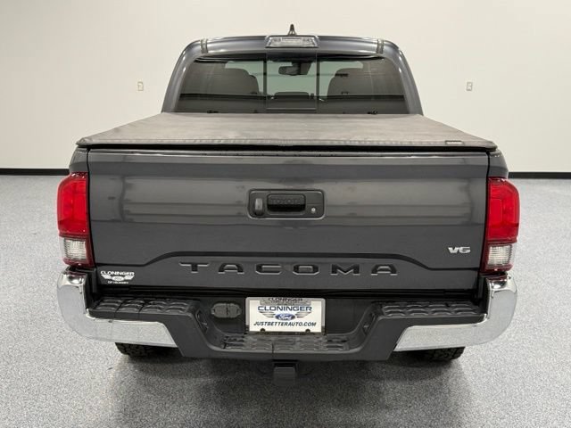 Used 2021 Toyota Tacoma SR5 RWD image 10