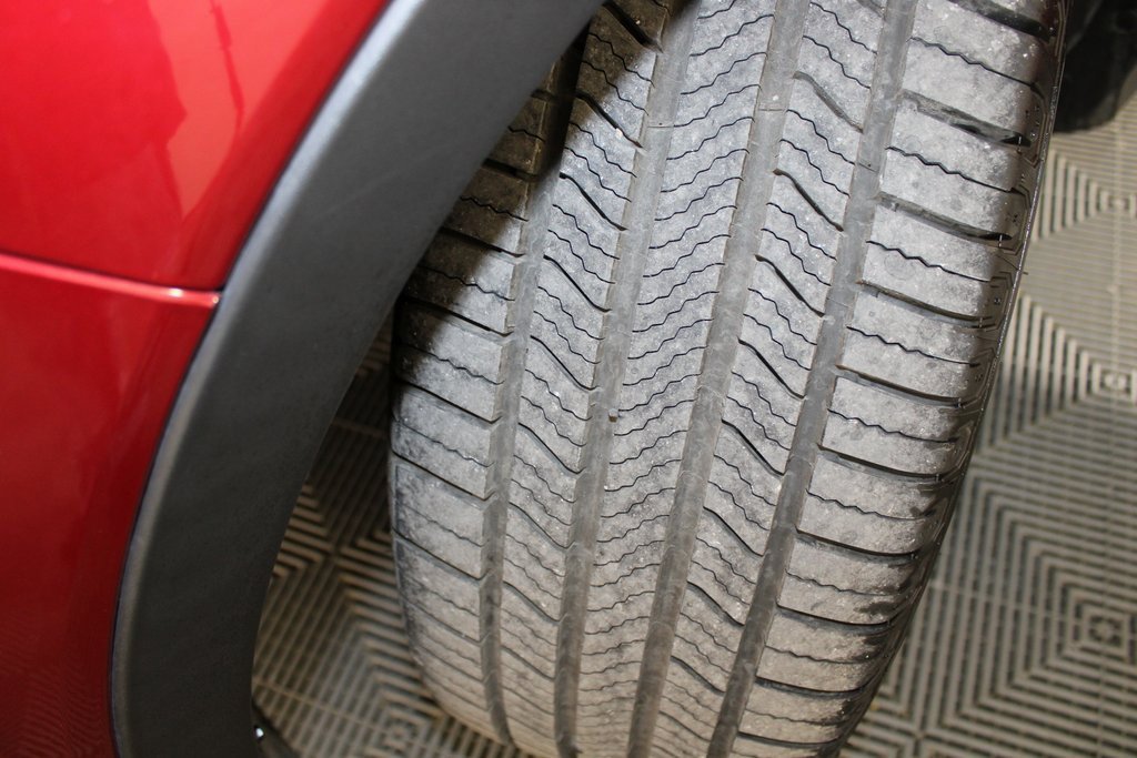 Certified 2019 Ford Escape SEL image 24