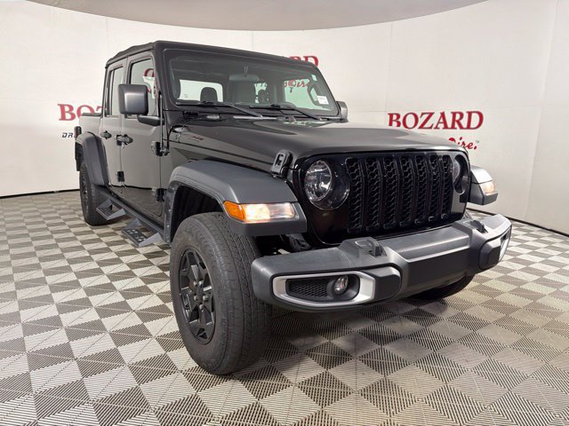 Used 2023 Jeep Gladiator Sport AWD/4WD image 1