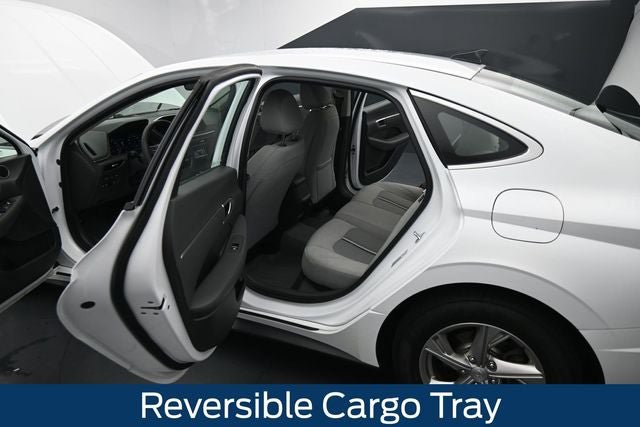 Used 2022 Hyundai Sonata SE w/ Cargo Package FWD image 18