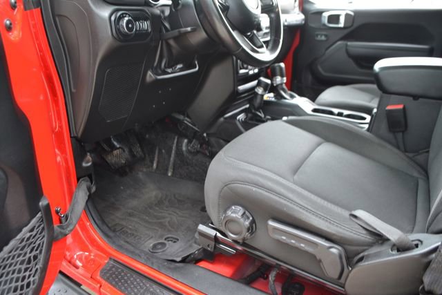 Used 2022 Jeep Wrangler Sport AWD/4WD image 13