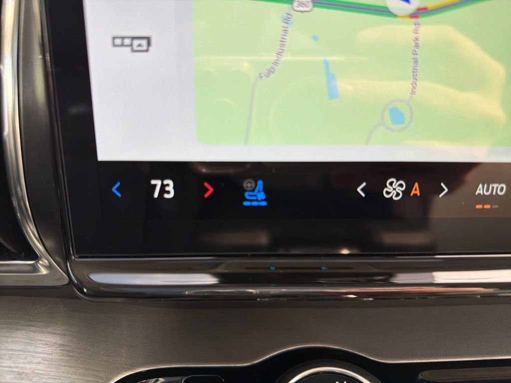 Certified 2025 Ford Expedition Max Platinum image 32