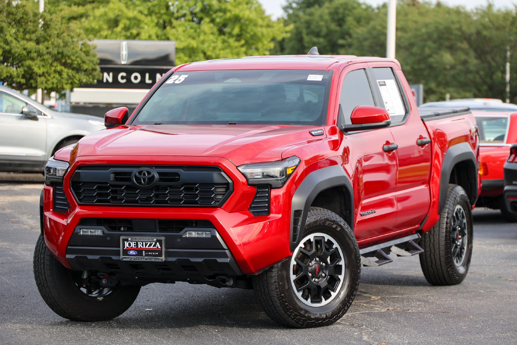 Used 2025 Toyota Tacoma TRD Off-Road w/ TRD Off Road Upgrade Package AWD/4WD image 21