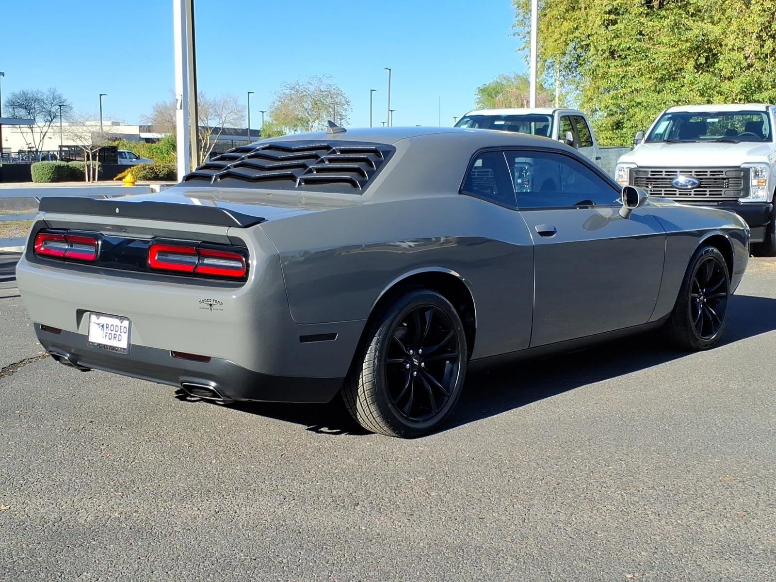 Used 2018 Dodge Challenger SXT w/ Blacktop Package image 5