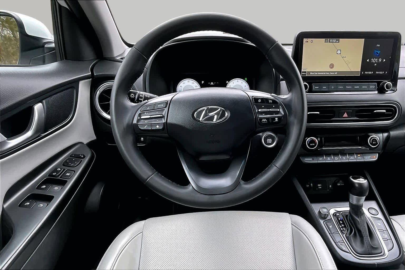 Used 2022 Hyundai Kona Limited AWD/4WD image 6