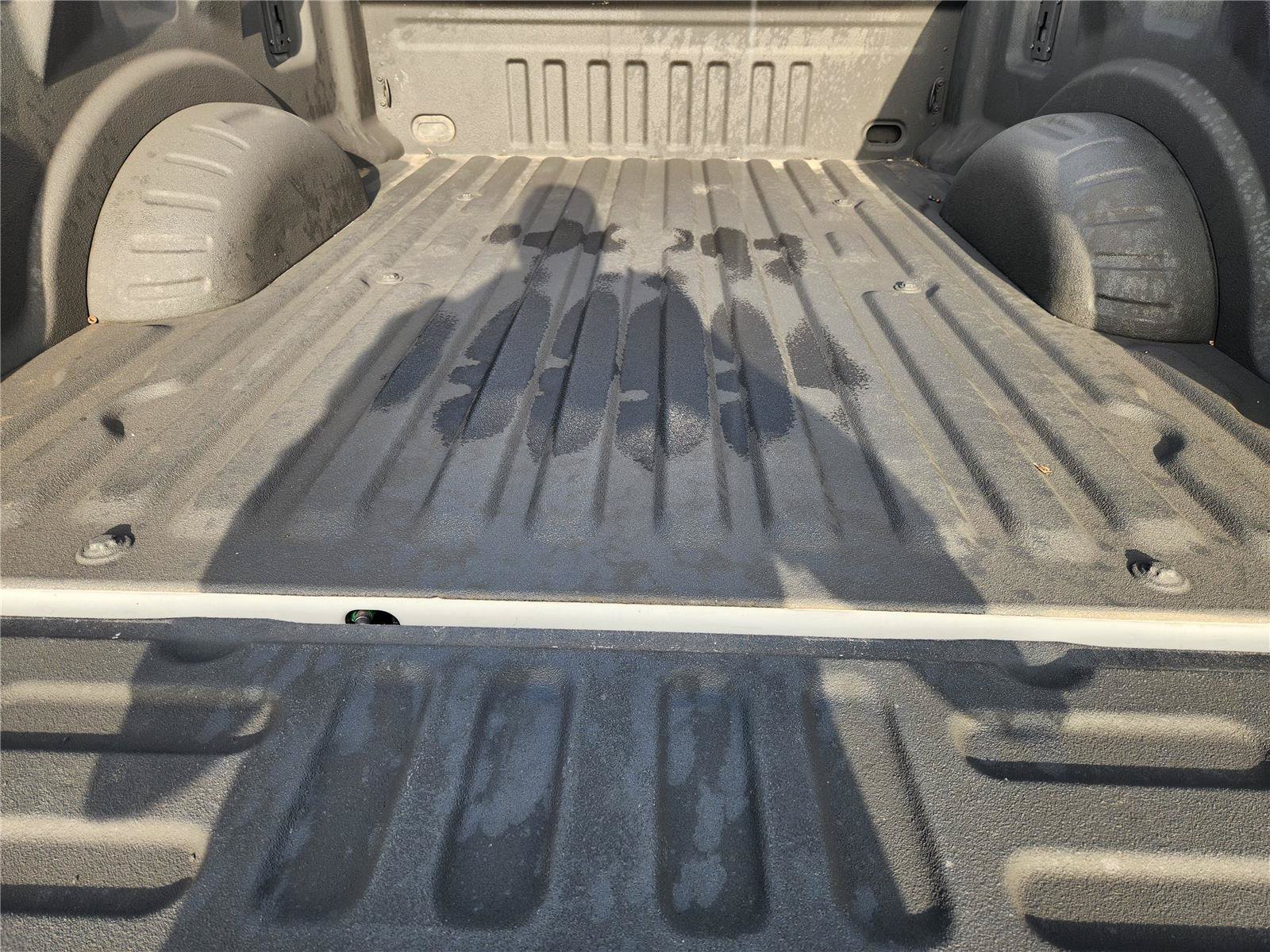Certified 2022 Ford F250 XLT w/ FX4 Off-Road Package AWD/4WD image 32