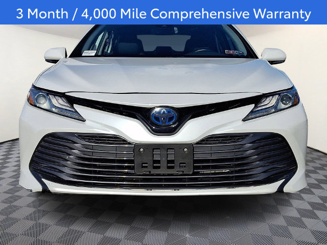 Used 2019 Toyota Camry XLE FWD image 2