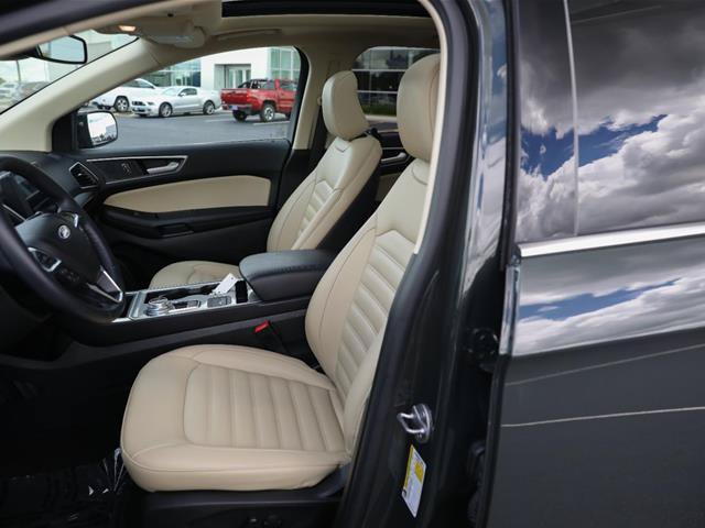 Certified 2023 Ford Edge SEL w/ Convenience Package AWD/4WD image 19